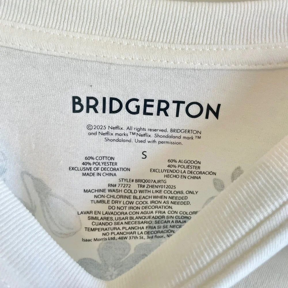 Bridgerton Let Love Bloom Graphic T-Shirt Cream Floral Botanical Netflix Small - Picture 3 of 7